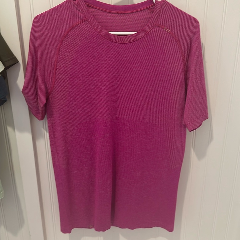 Lululemon metal vent
